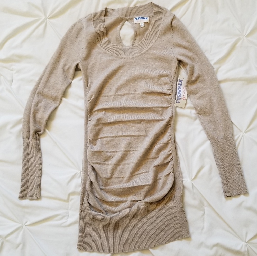 New Ruched Long Sleeve